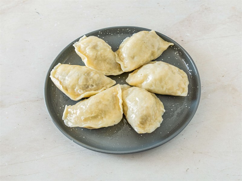 Pierogi z Kapustą i Pieczarką